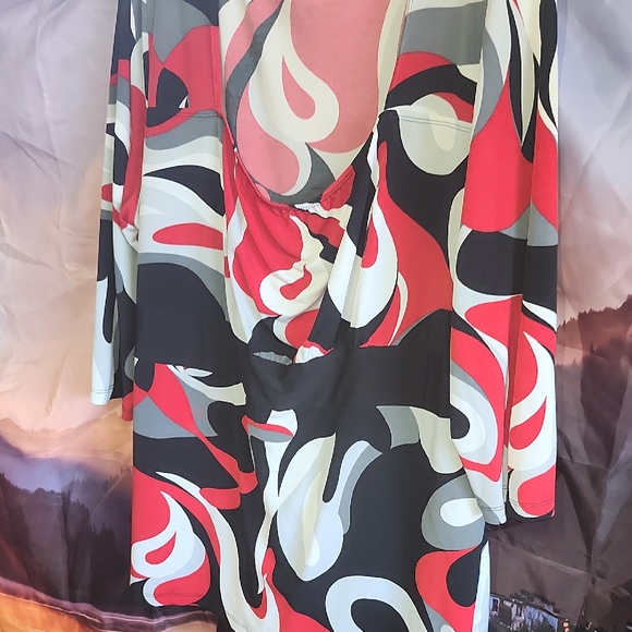MKM Designs Red and Black Abstract Blouse - Picture 1 of 2